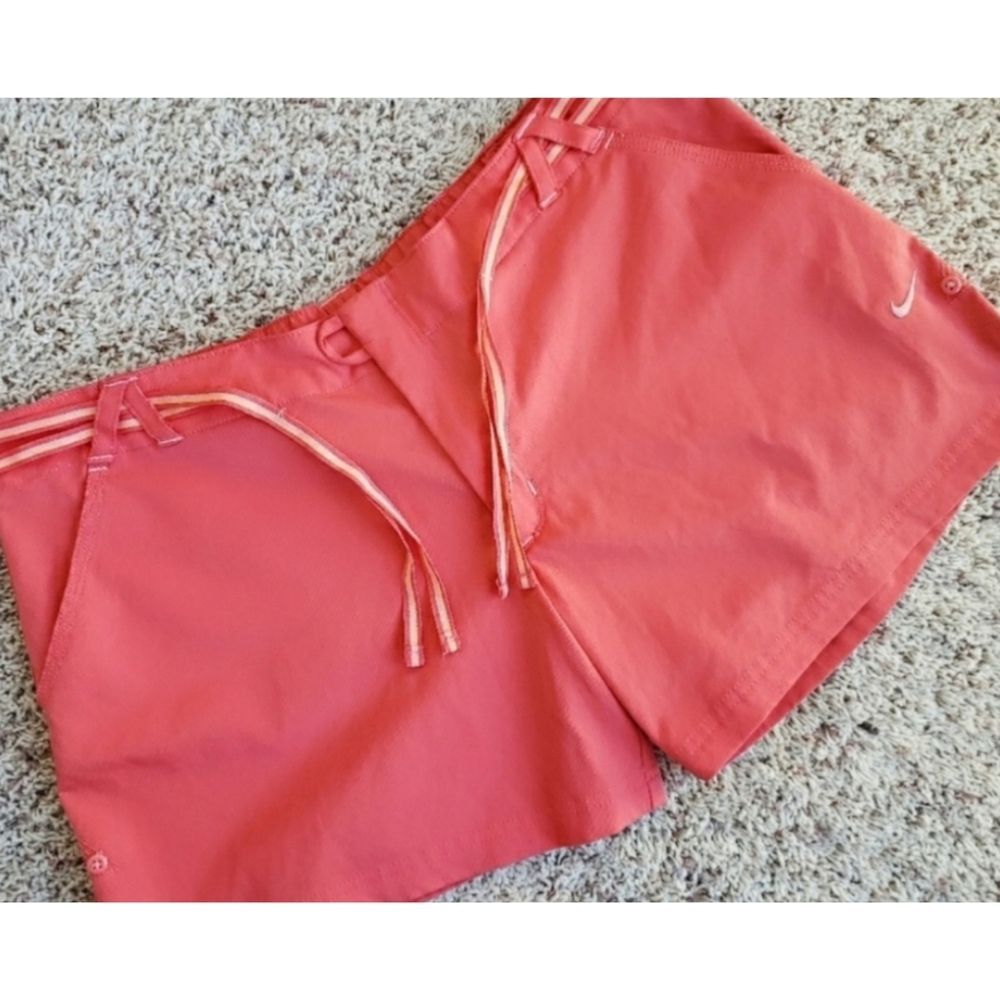 Nike Coral Chino Shorts Women's Athletic Shorts Size Large